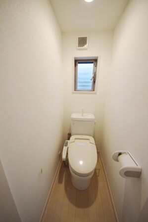 フローラ共和の物件内観写真